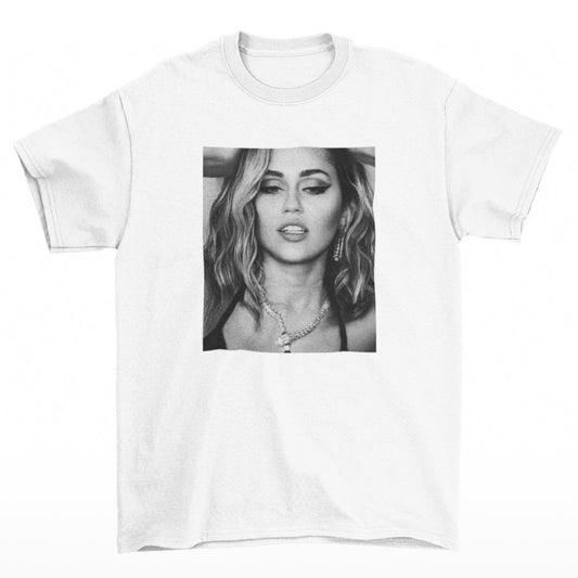 T-shirt for Miley Cyrus fans - "necklace"