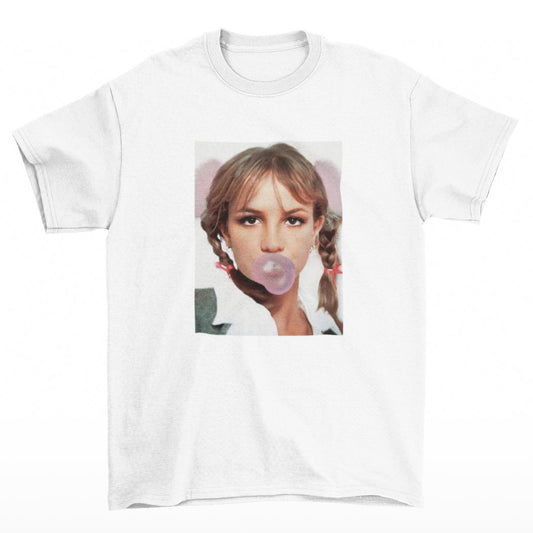 T-shirt with a photo of Miley Cyrus